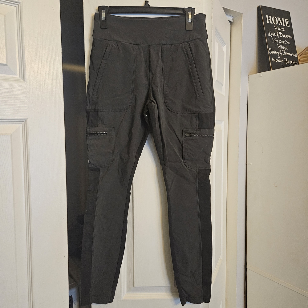 Athleta Women's Black Straight Leg Pants